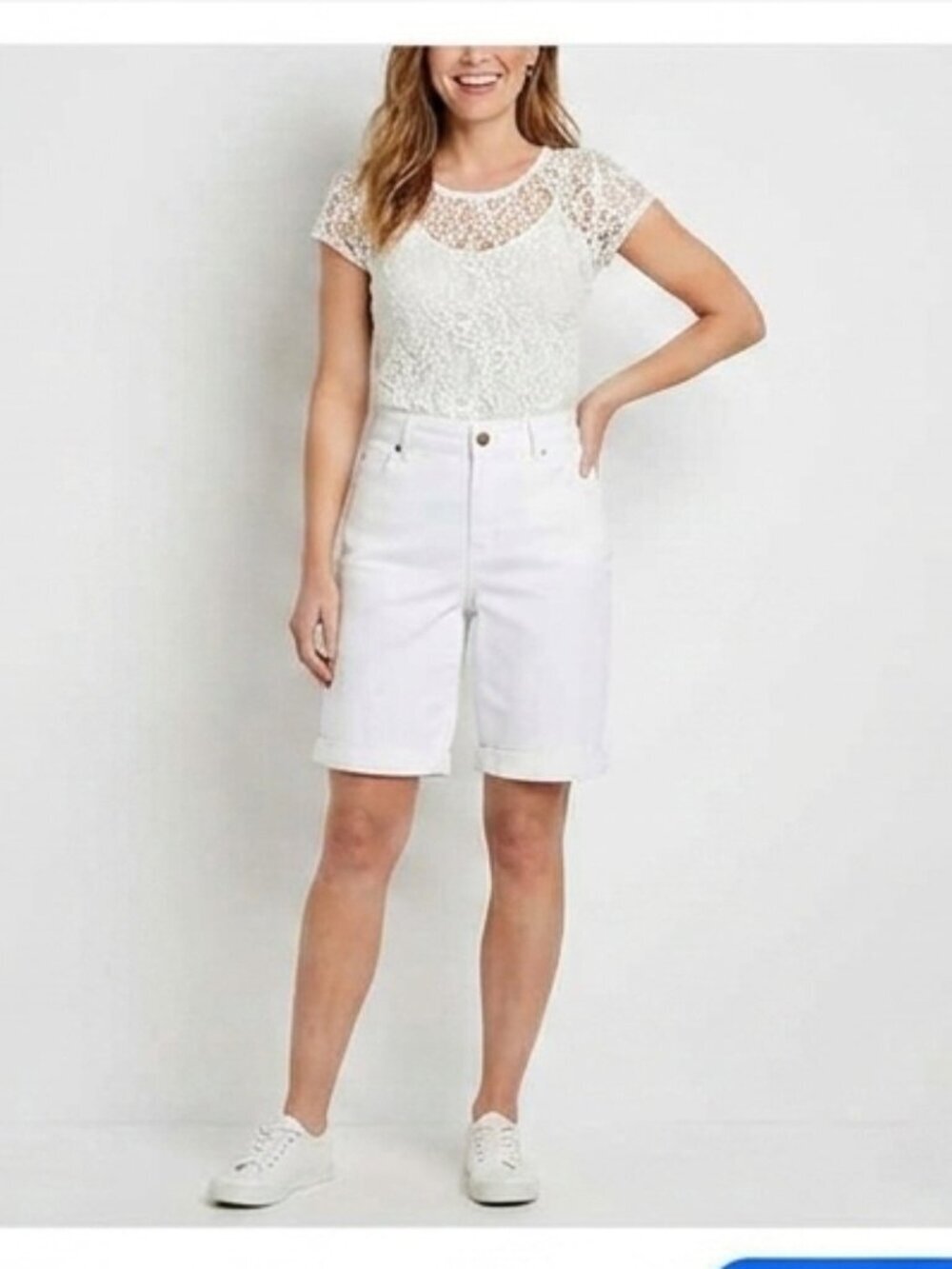 Chico's Women Size 1 White So Slimming Girlfriend Denim Bermuda  Cuffed Shorts